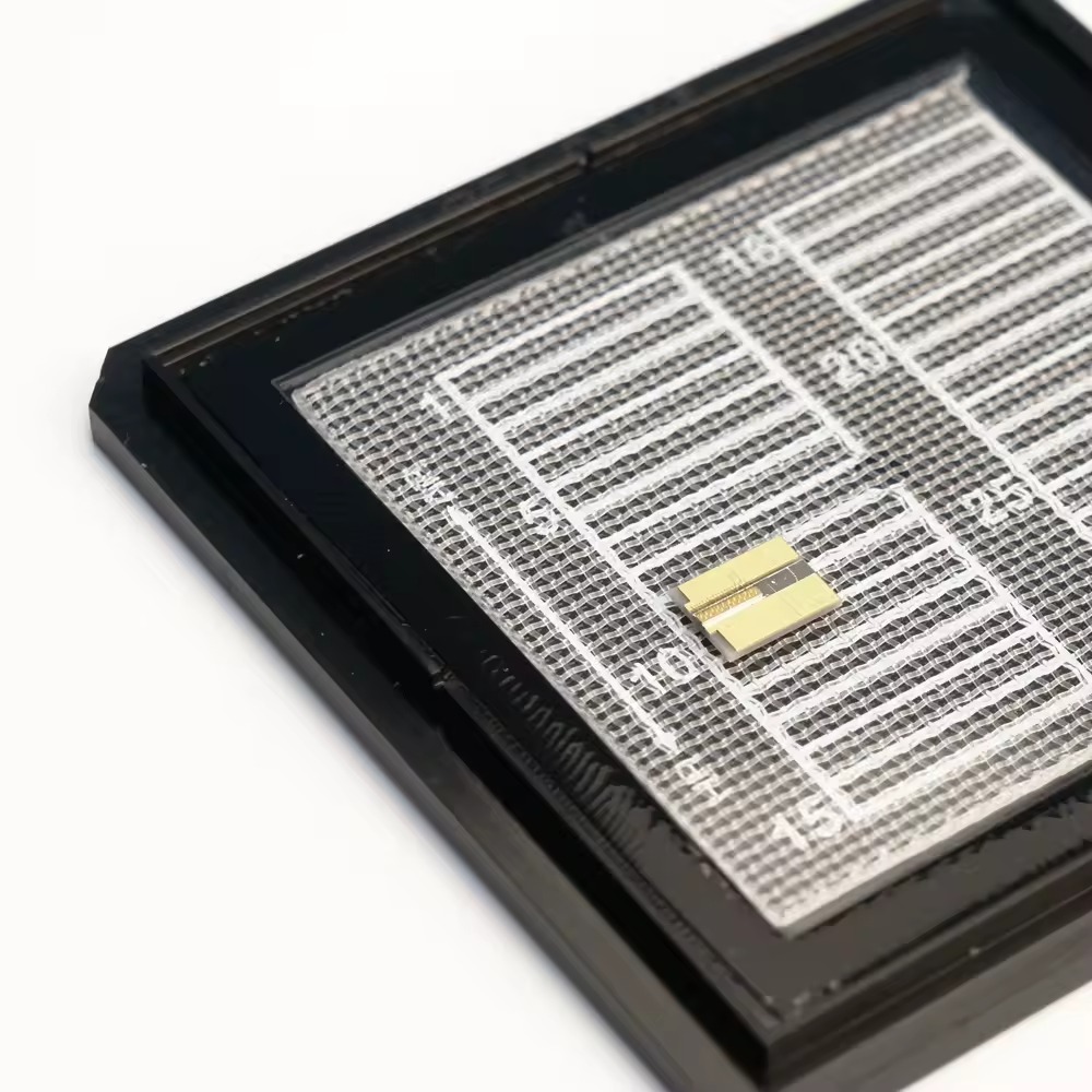 1470nm Infrared Laser Diode (With Housing Through-Hole) - Image 3