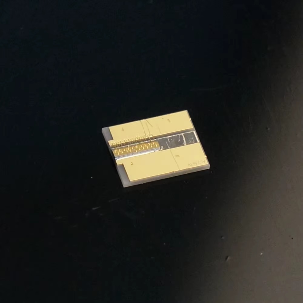 1470nm Infrared Laser Diode (With Housing Through-Hole) - Image 2